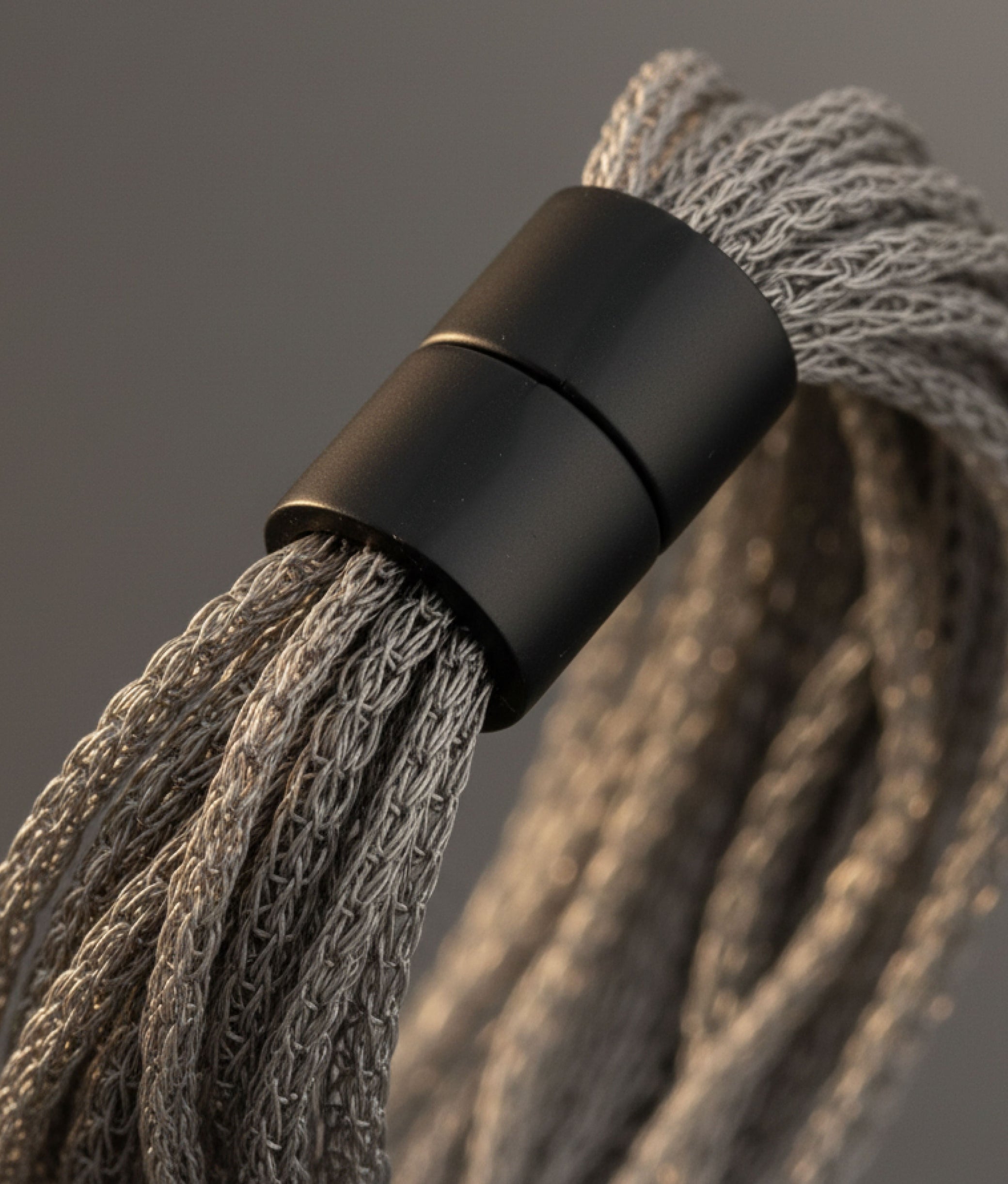 PHYLA Grey Bracelet