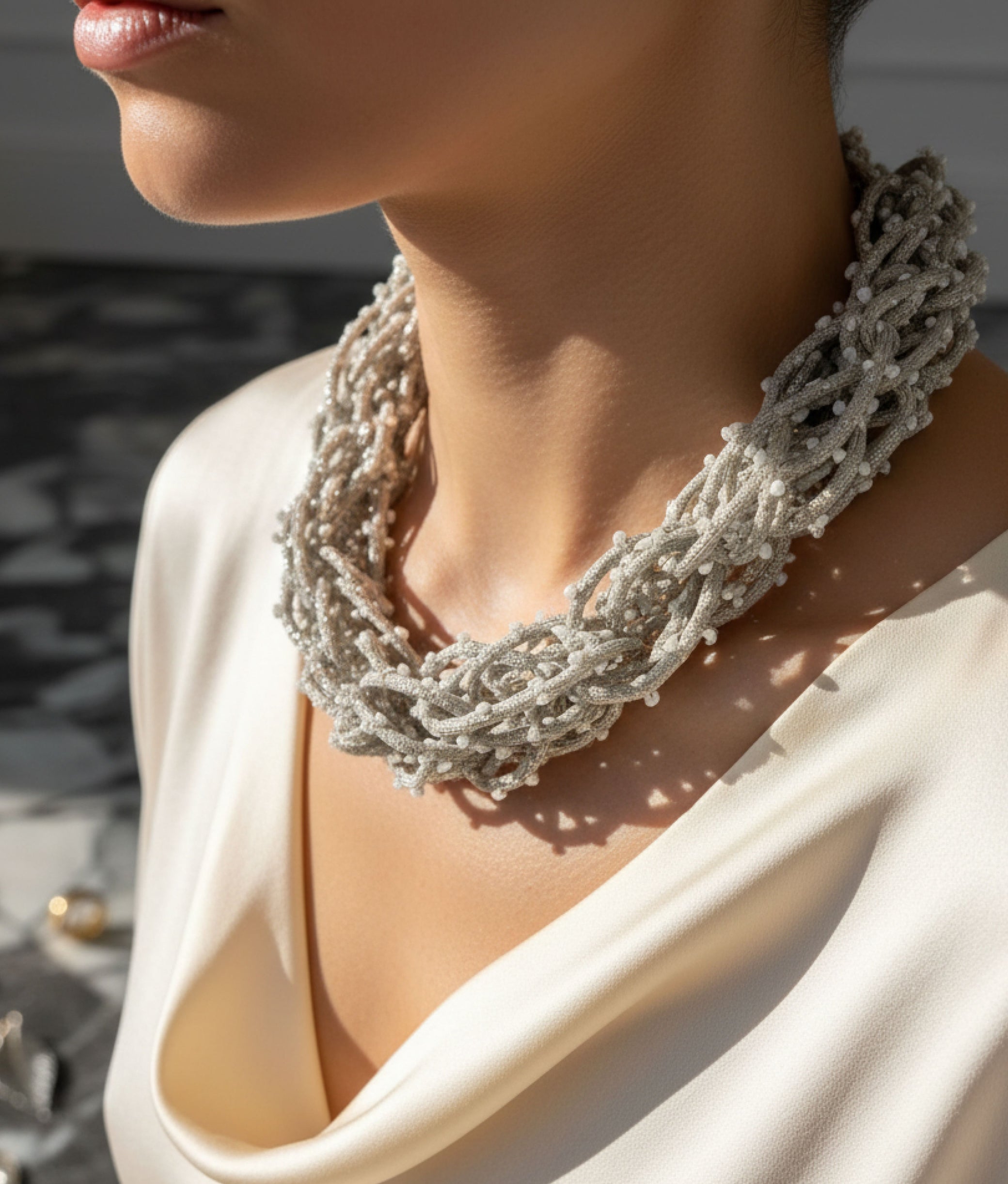 PUNTINATA Beige Necklace