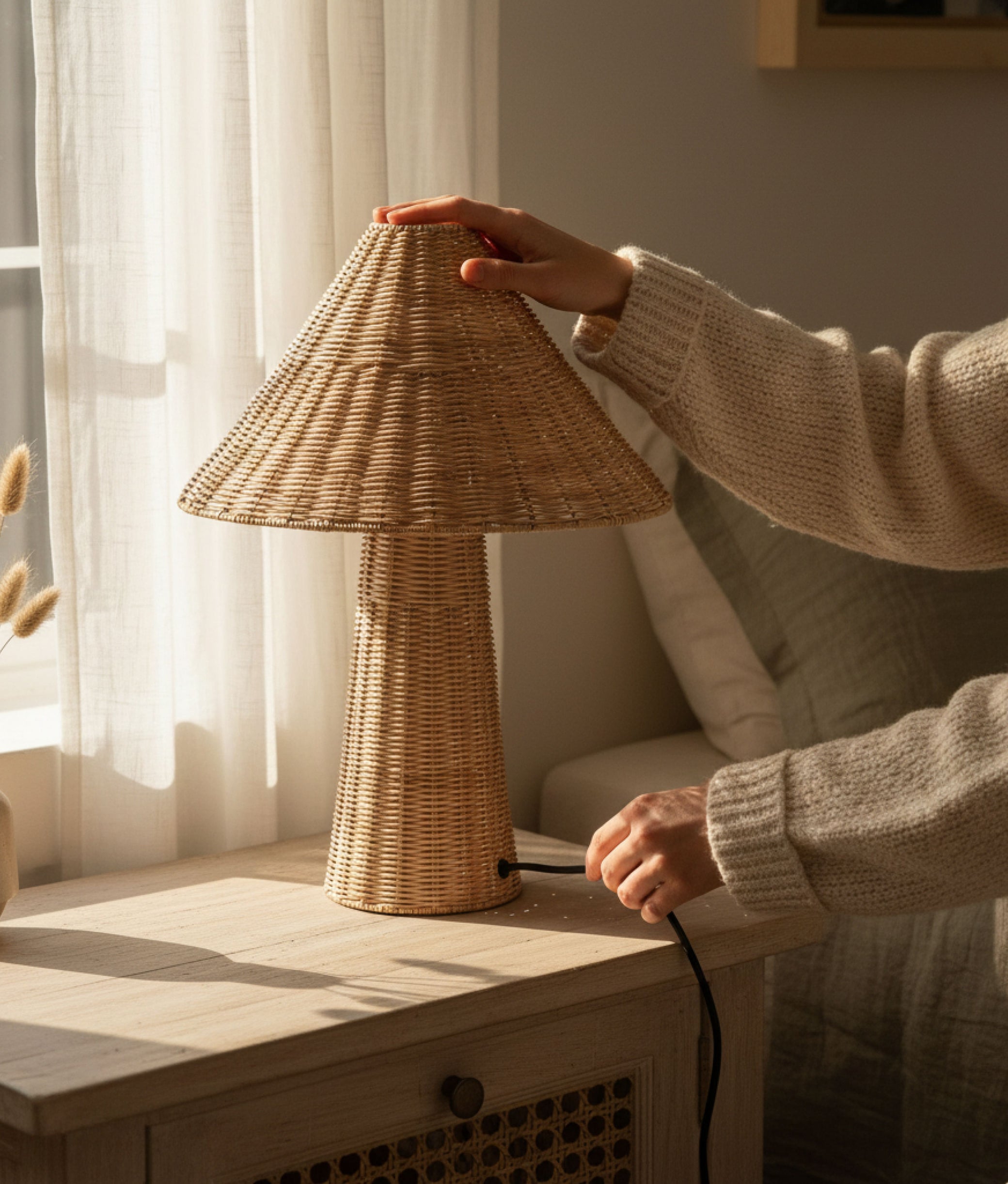 Natural Rattan Table Lamp Mushroom
