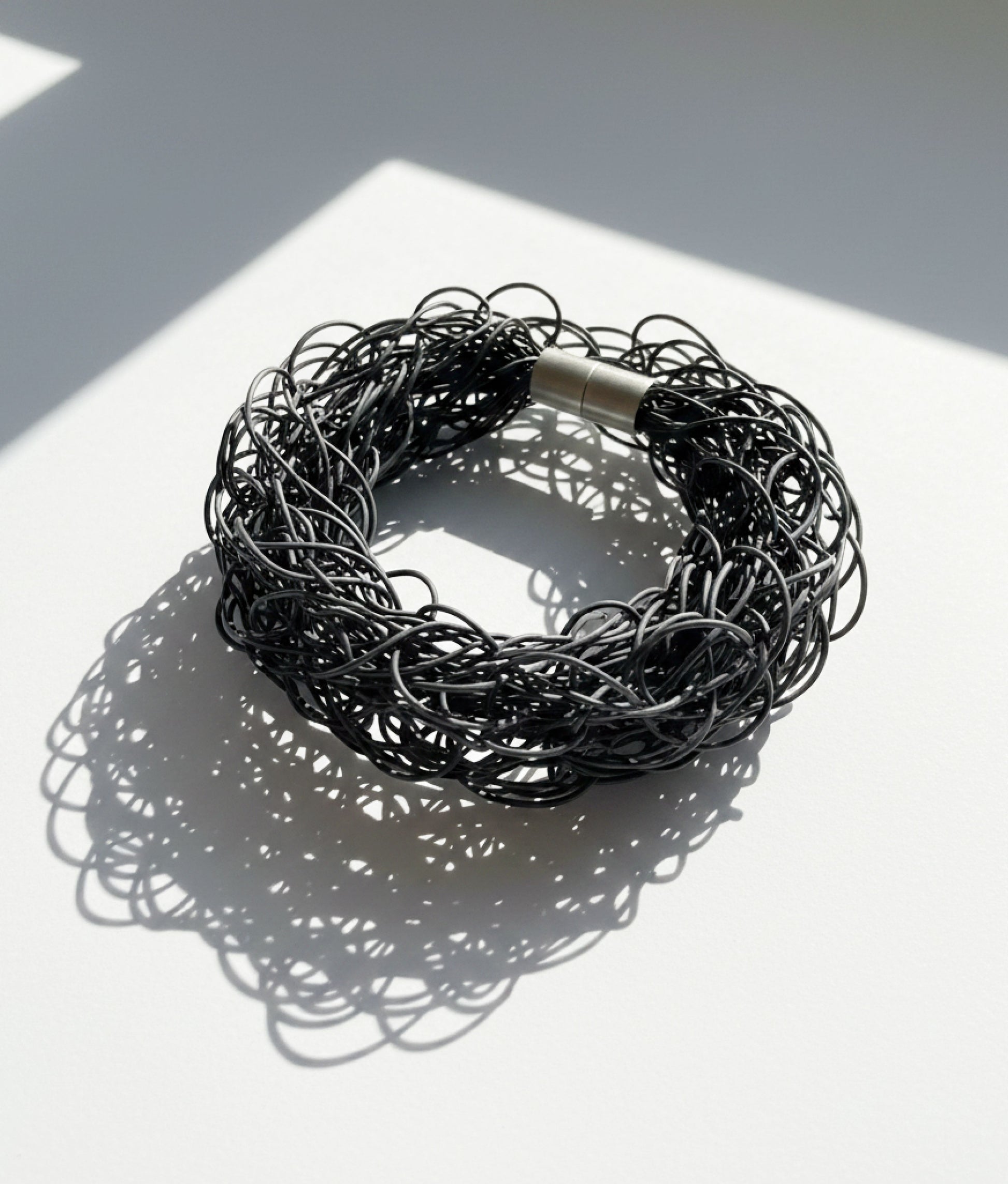 SCRIBBLE SLIM Titanium Bracelet