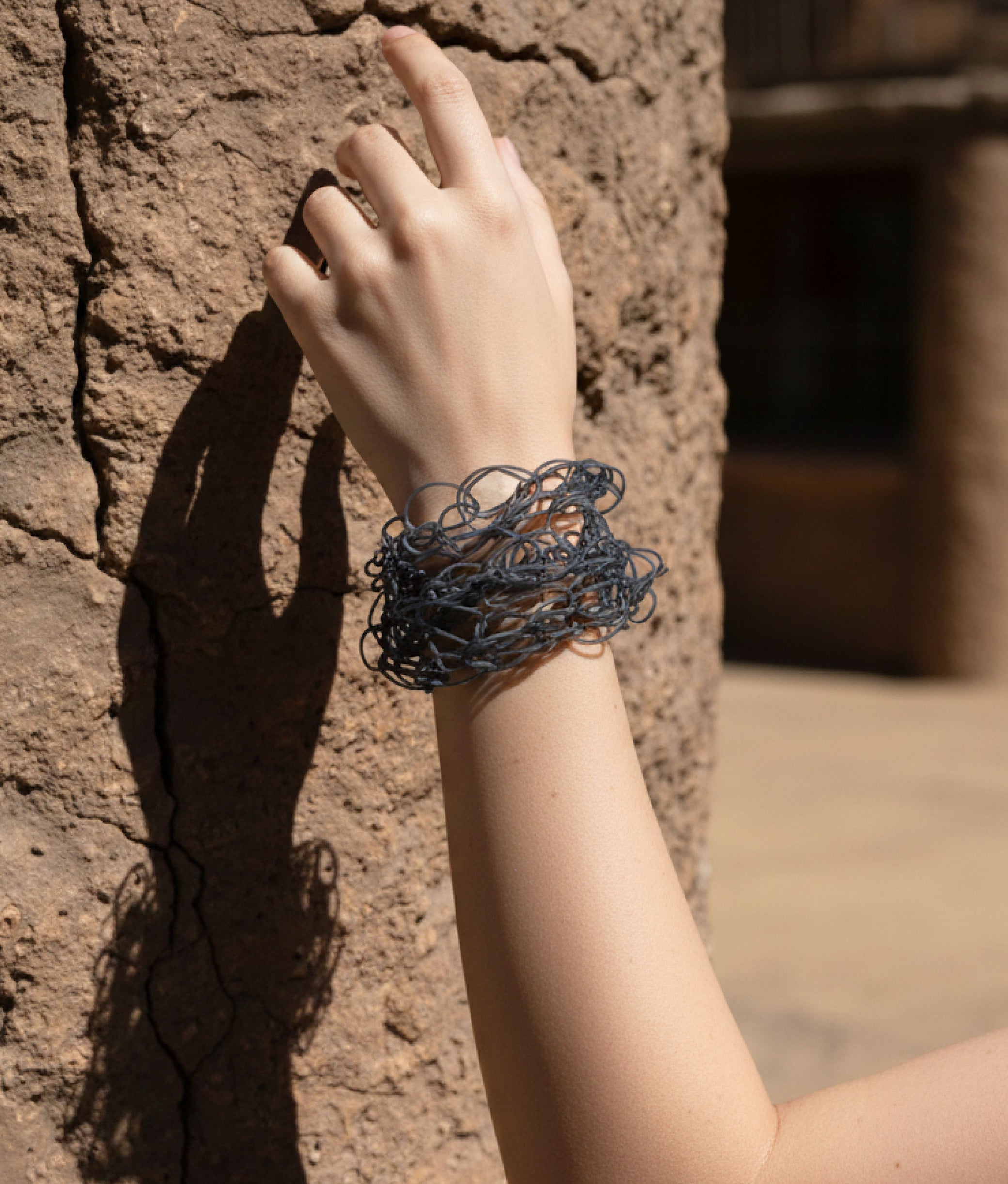 SCRIBBLE SLIM Grey Bracelet