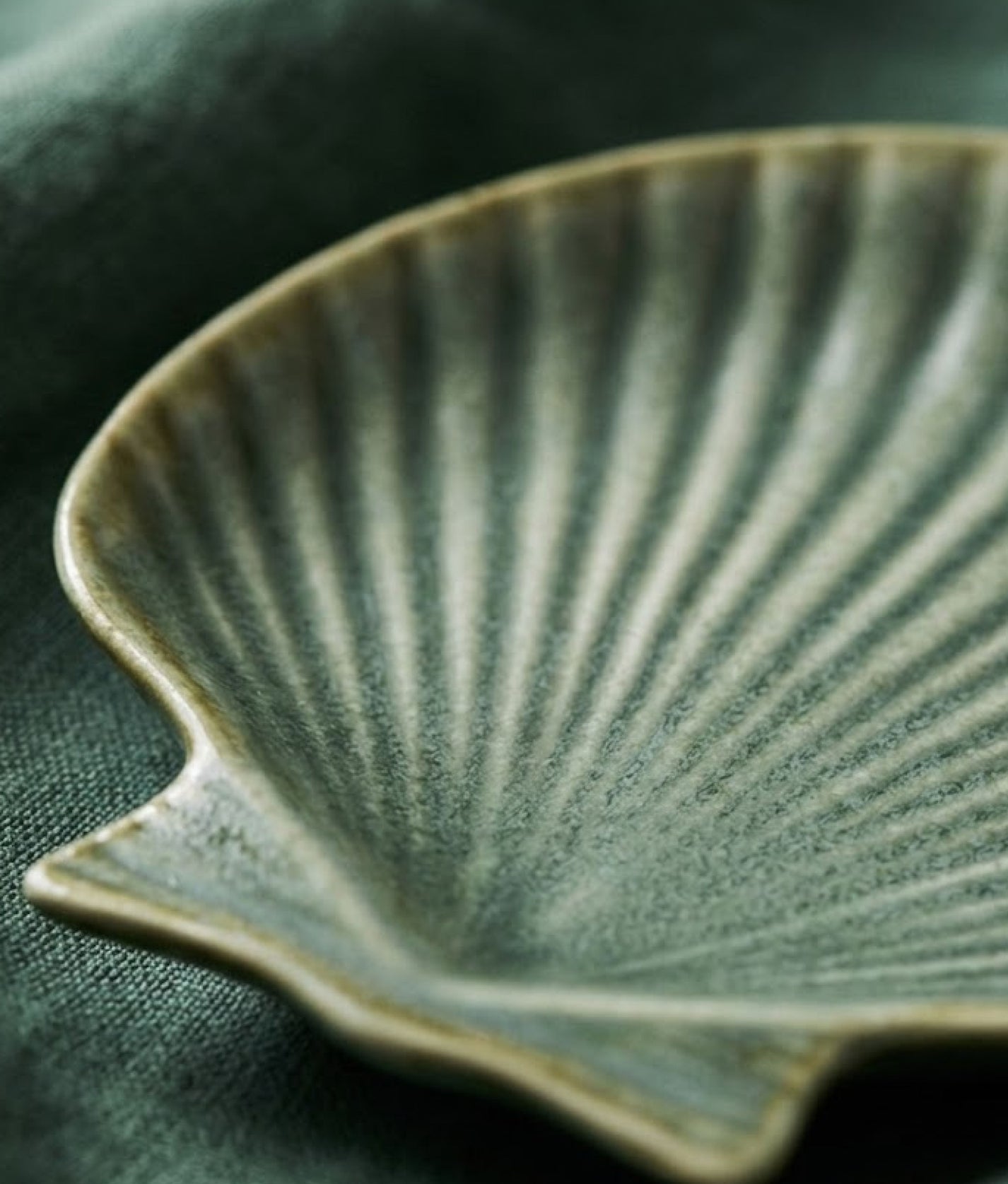 Green Stoneware Sea Shell Tray Small