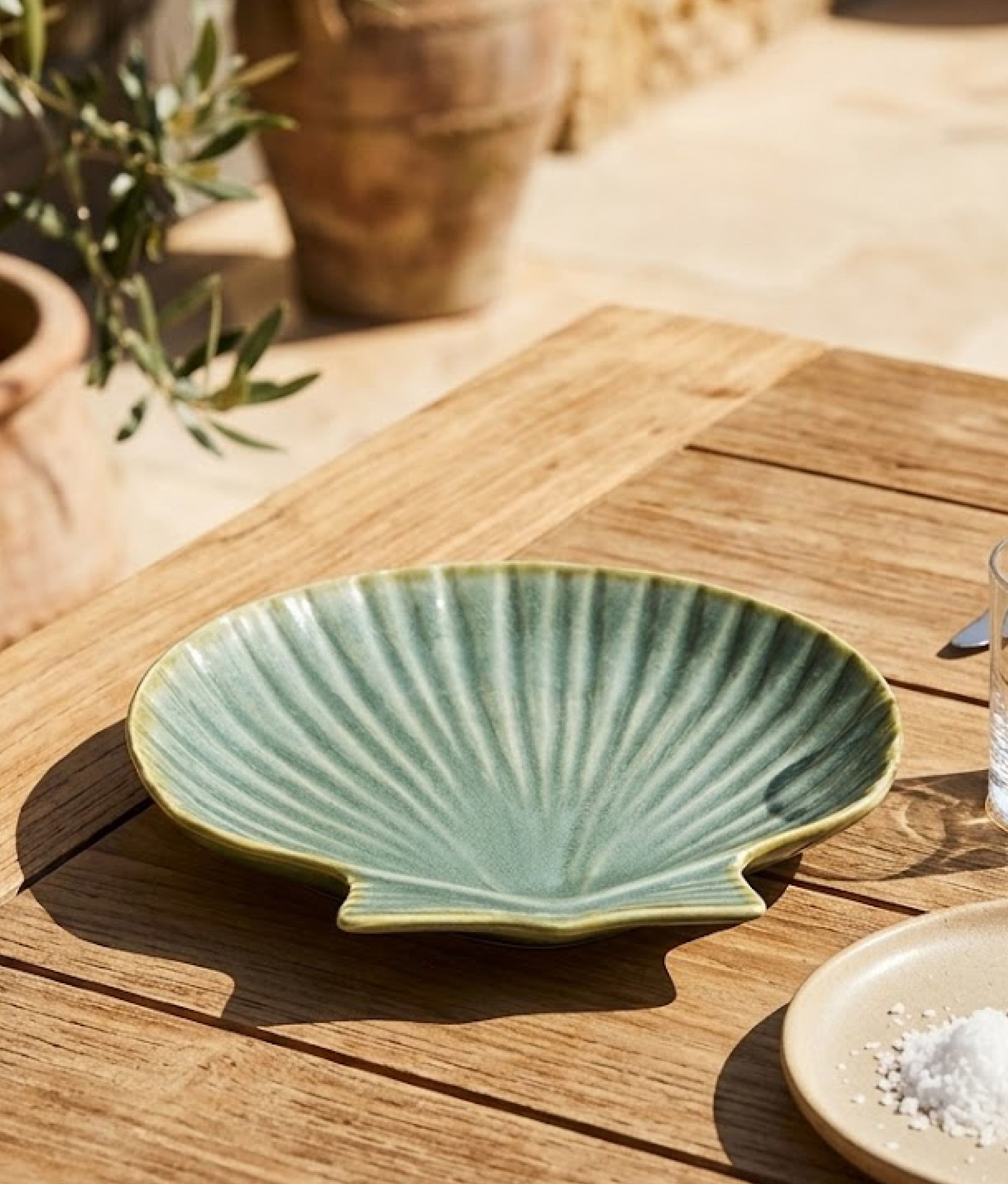 Green Stoneware Sea Shell Tray Medium