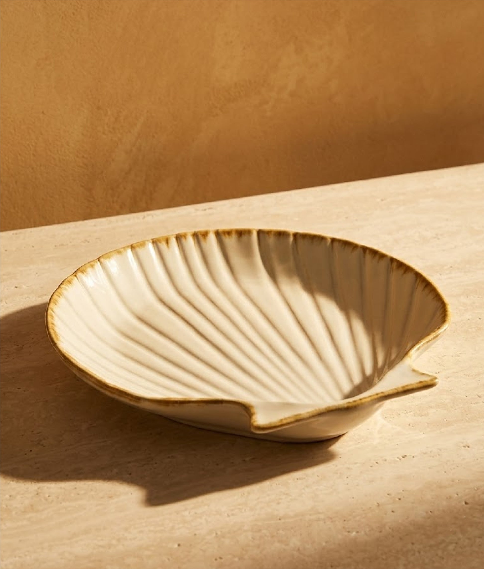 Off White Stoneware Sea Shell Tray Medium