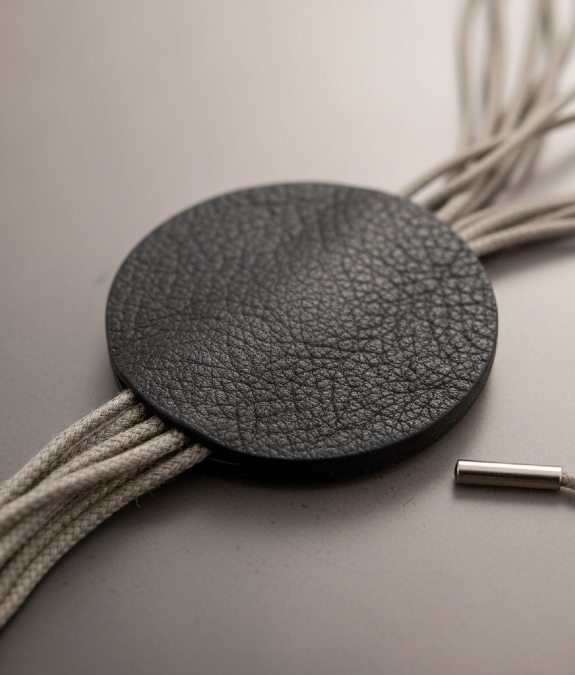 SLIDE STEEL Black Necklace