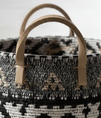 Small Basket (Black/Nude)