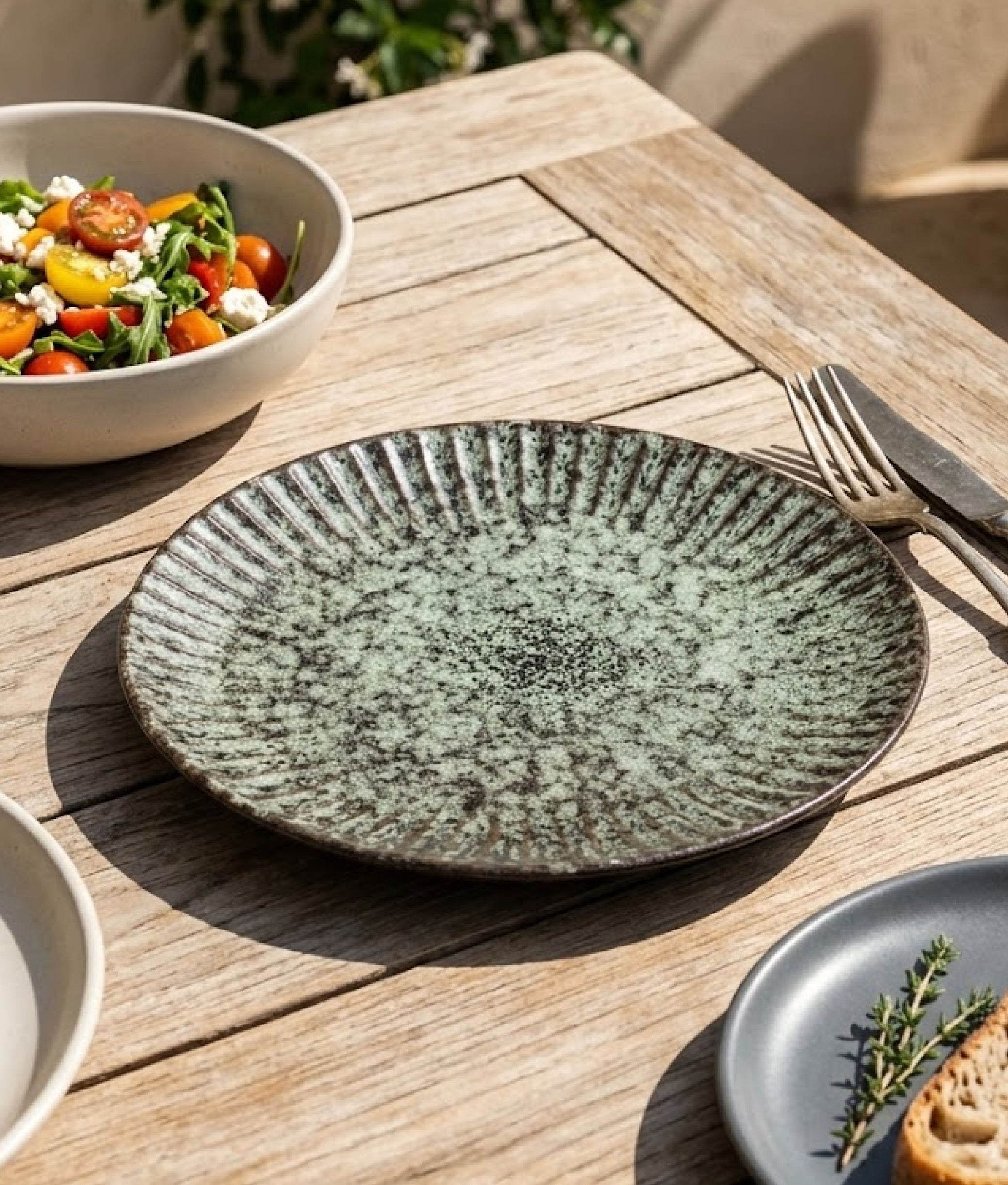 Light Petrol Black Stoneware Cake Plate