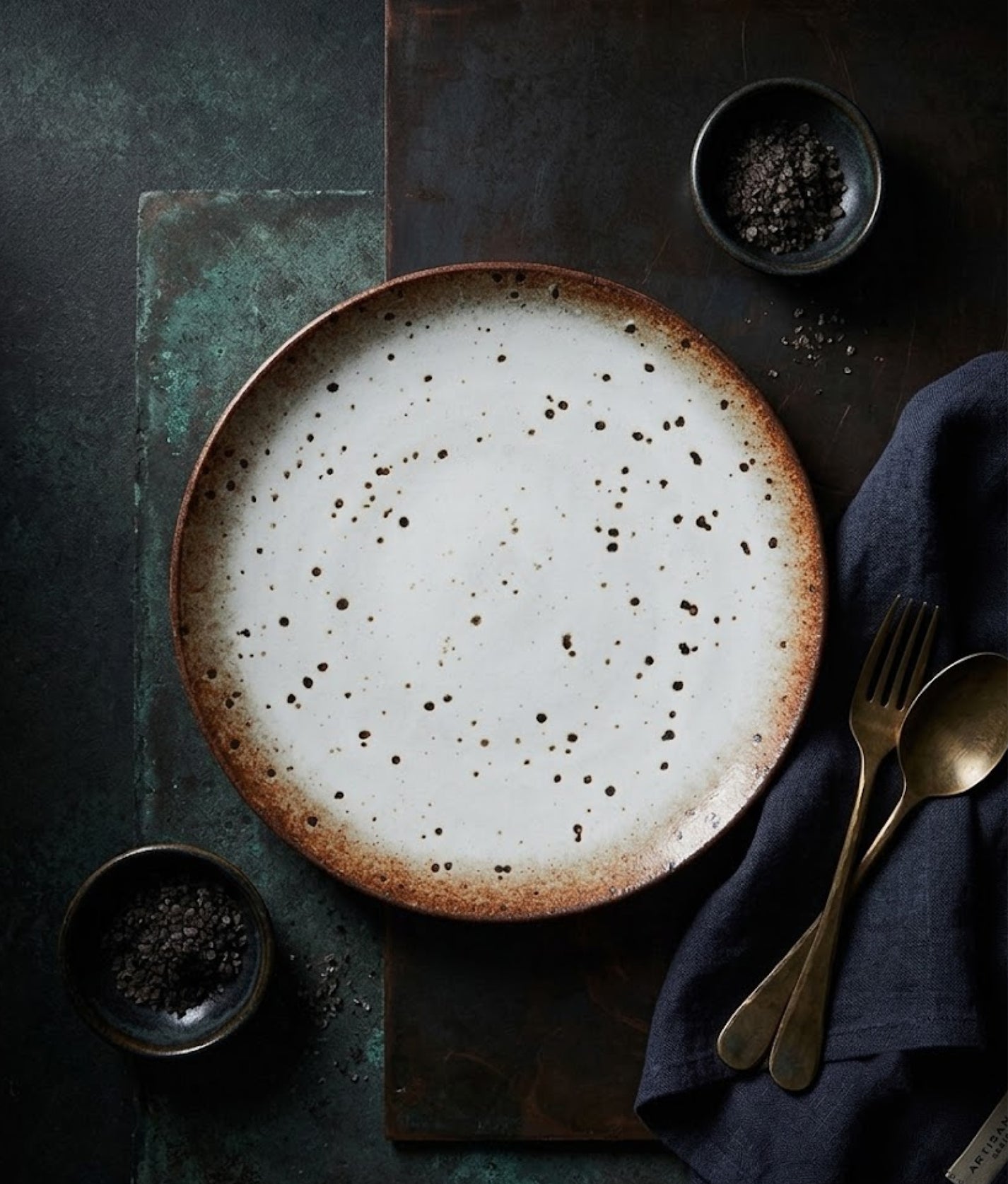 White Brown Stoneware Lunch Plate