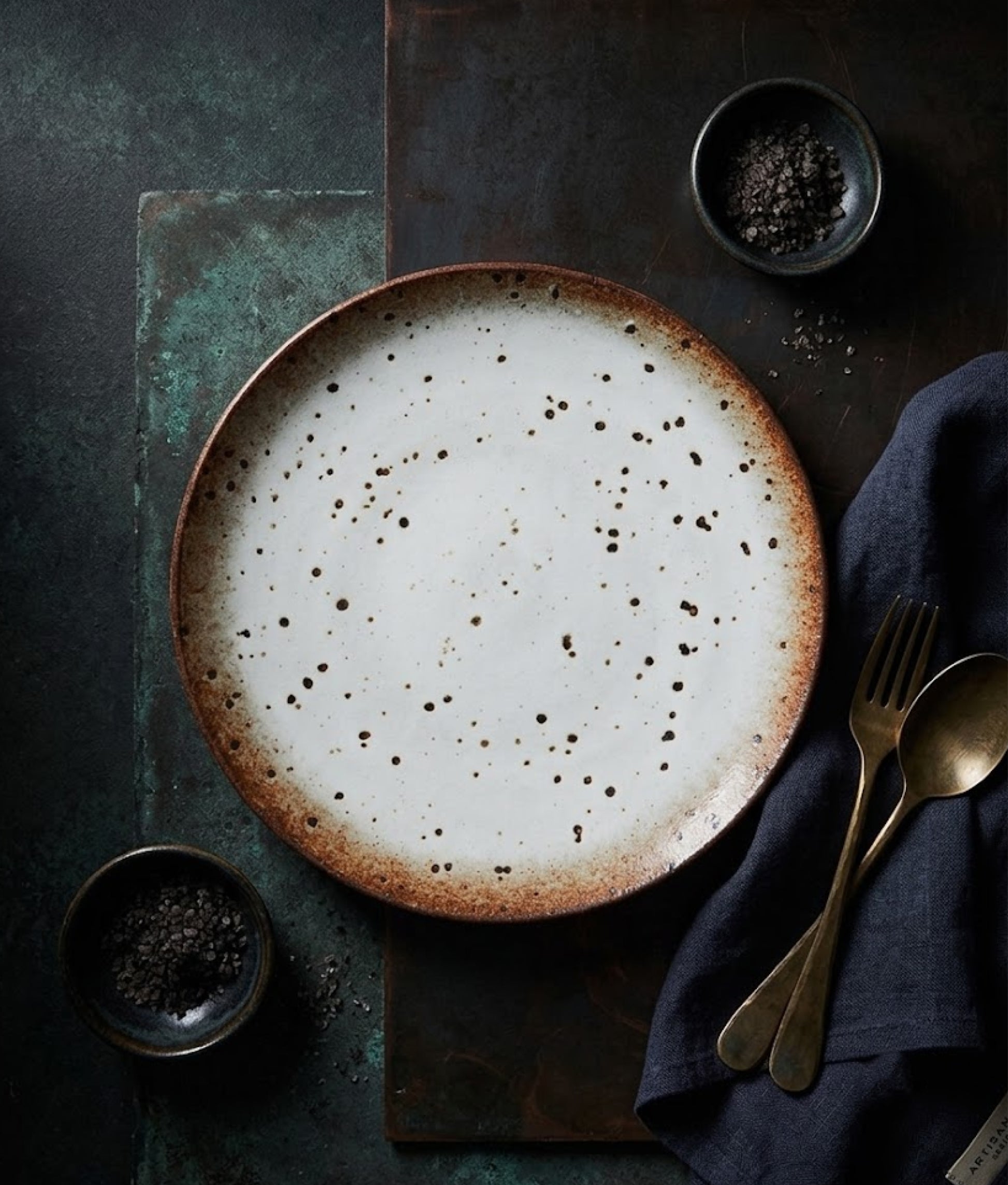 White Brown Stoneware Lunch Plate