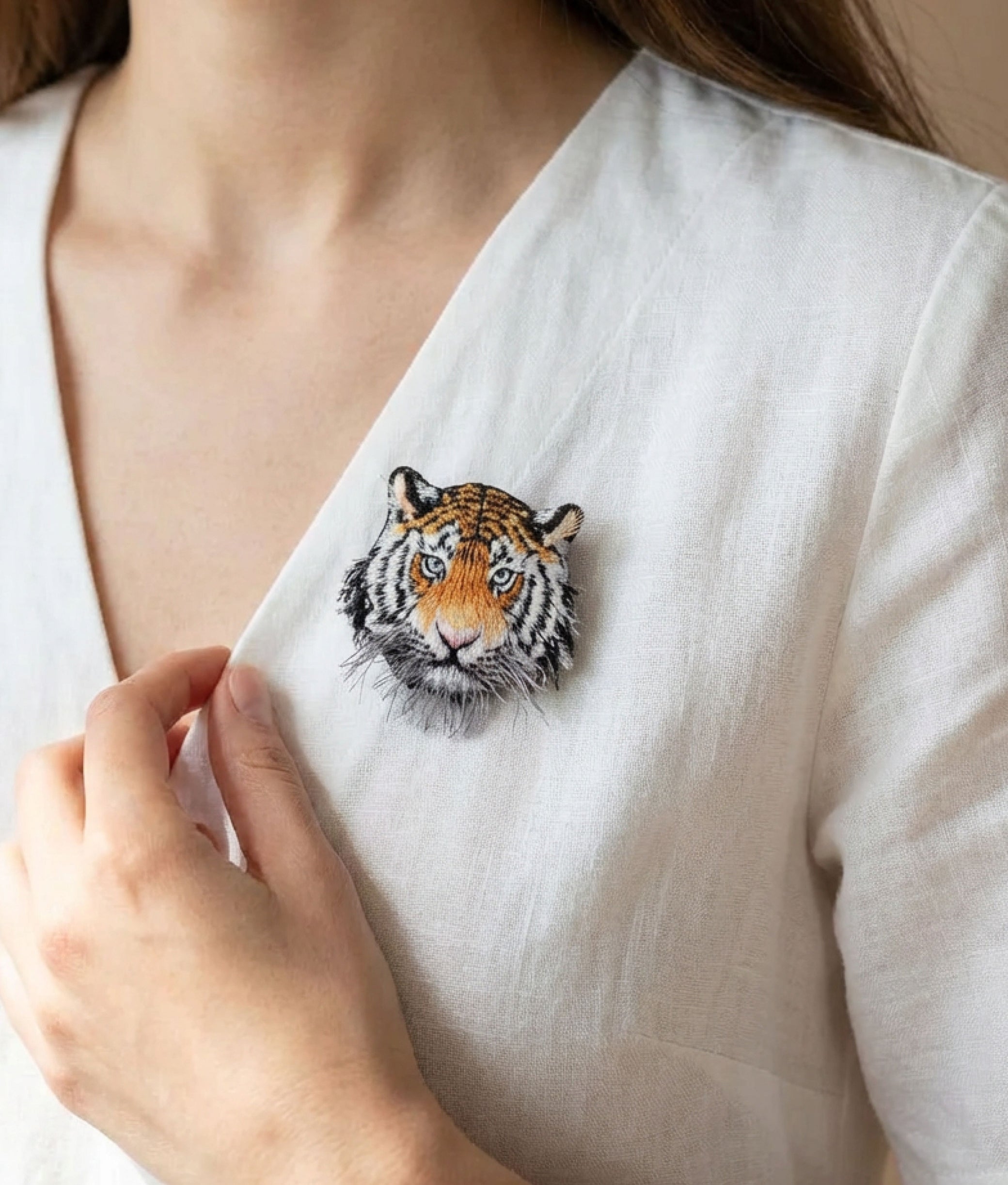 Sumatra Tiger Brooch Pin