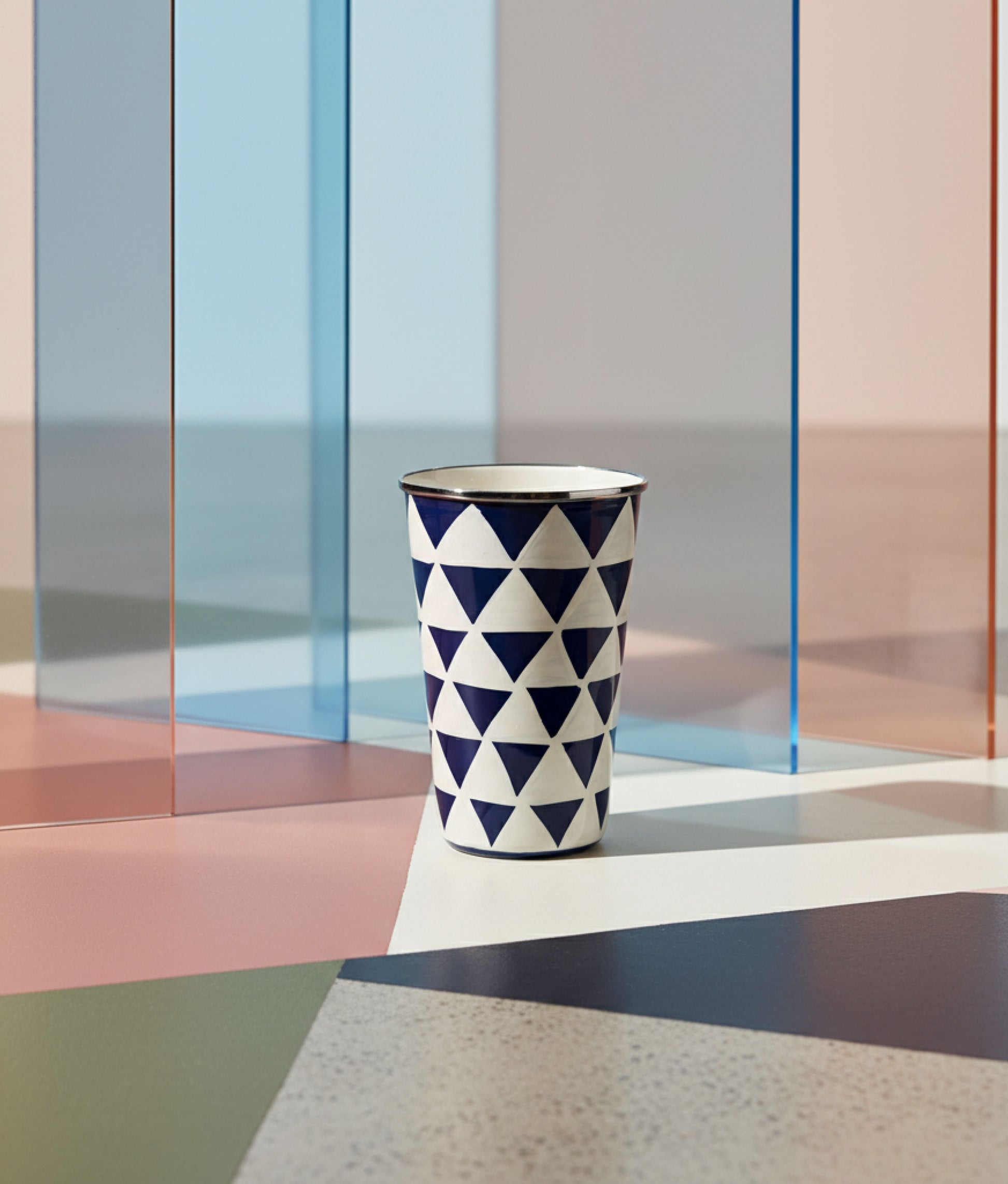 Geometrical Triangle Nomadic Cup