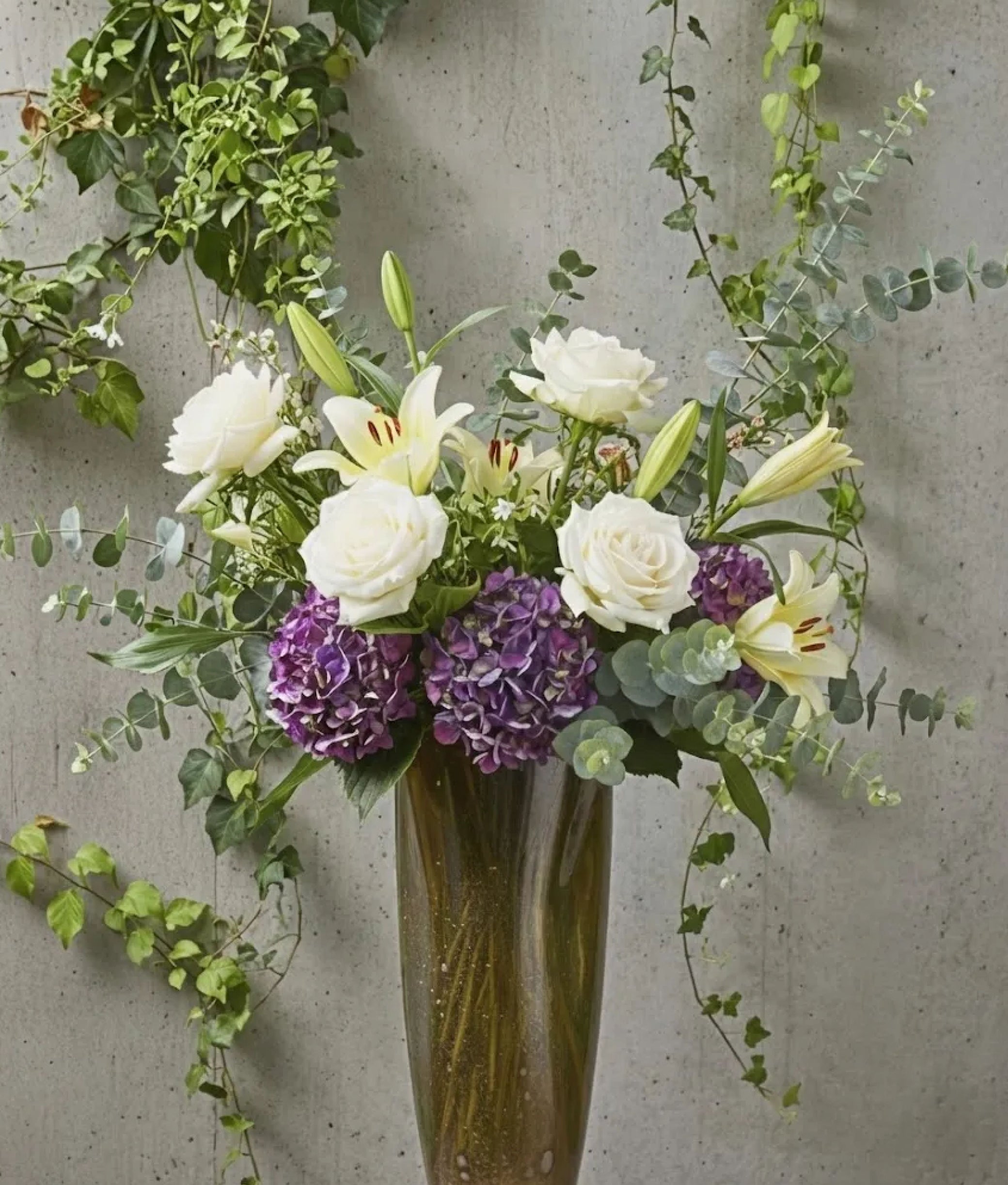 Pia Vase