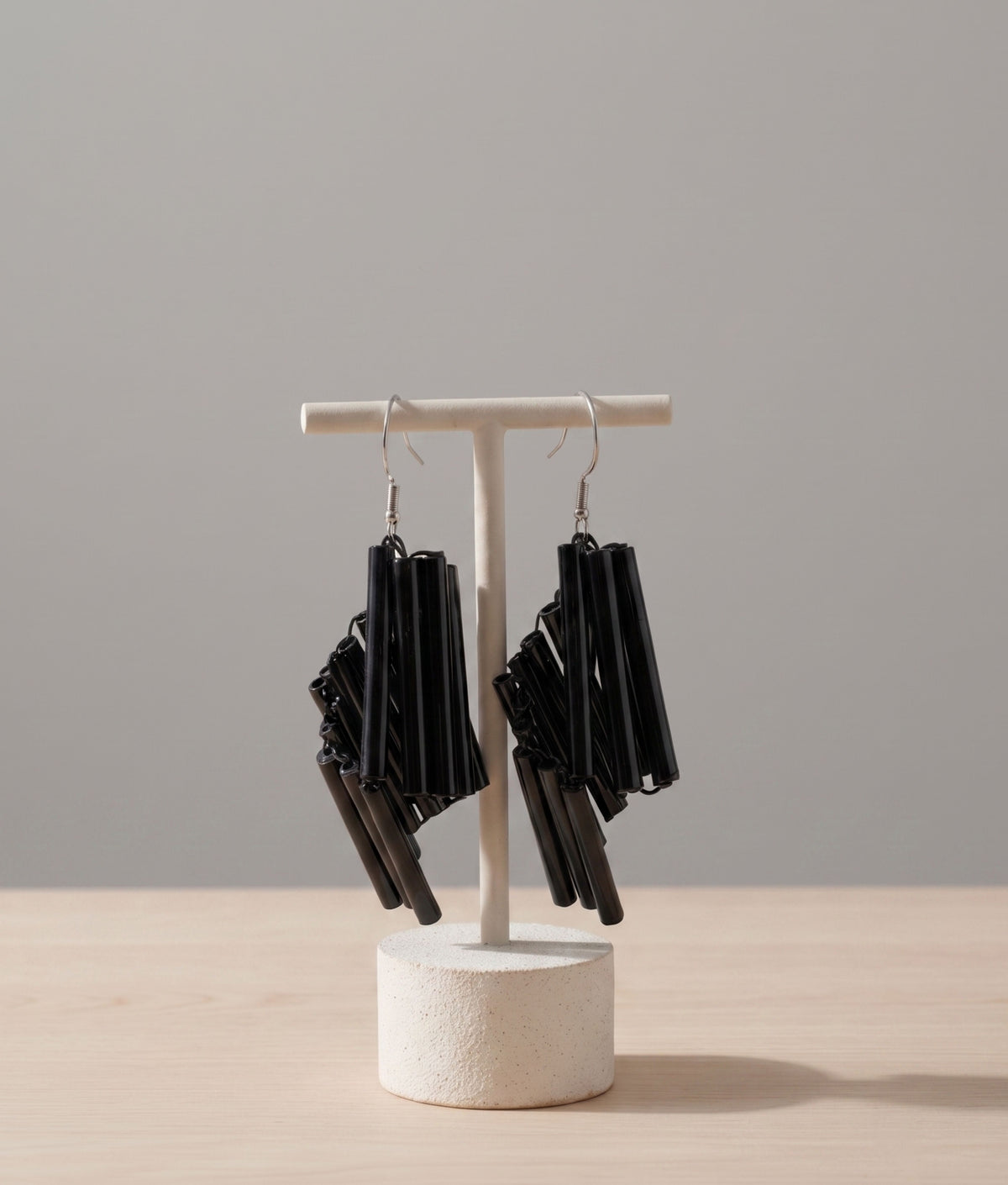 VELA VETRO 1 Black Earrings