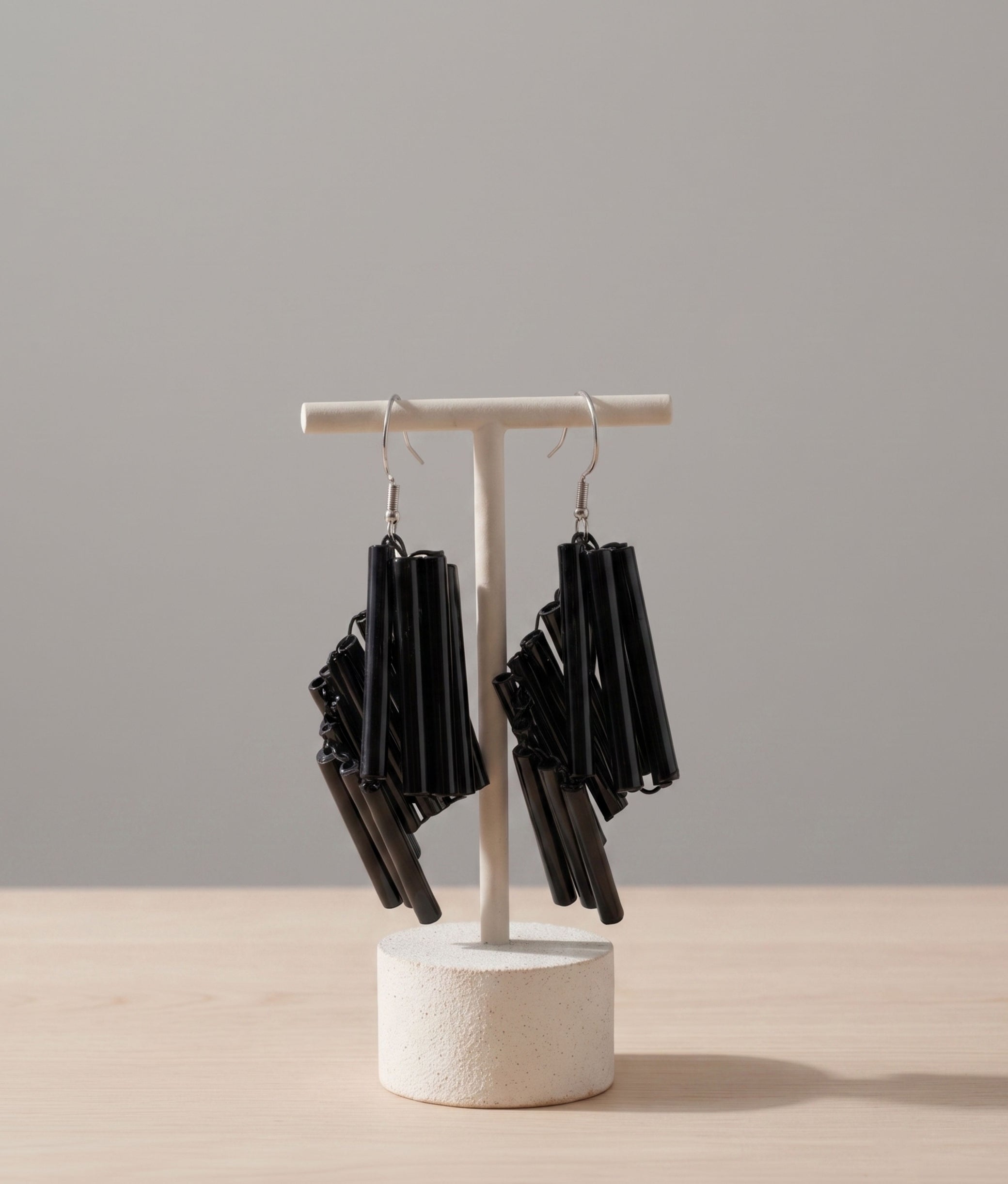 VELA VETRO 1 Black Earrings