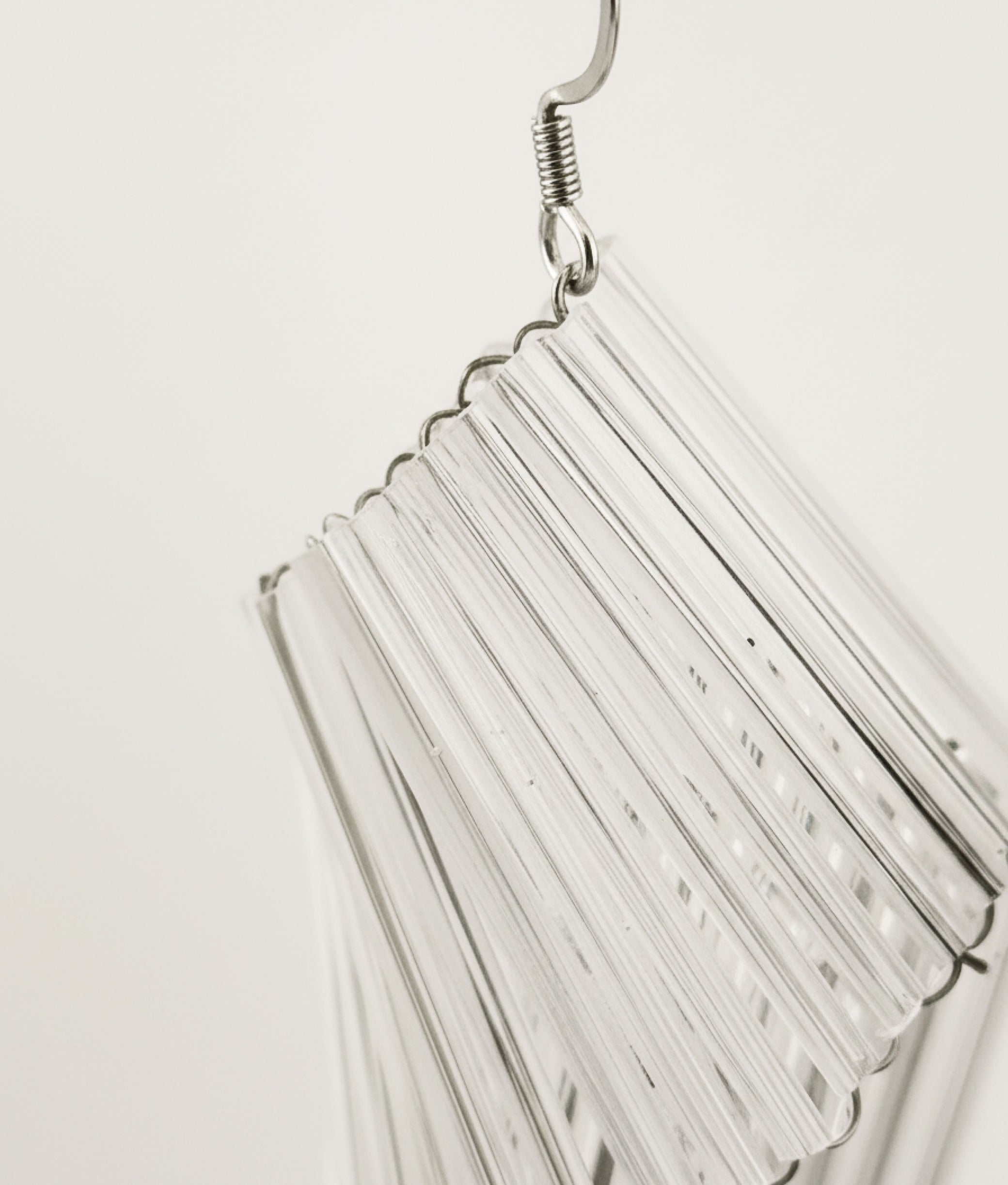 VELA VETRO 2 Milk Earrings