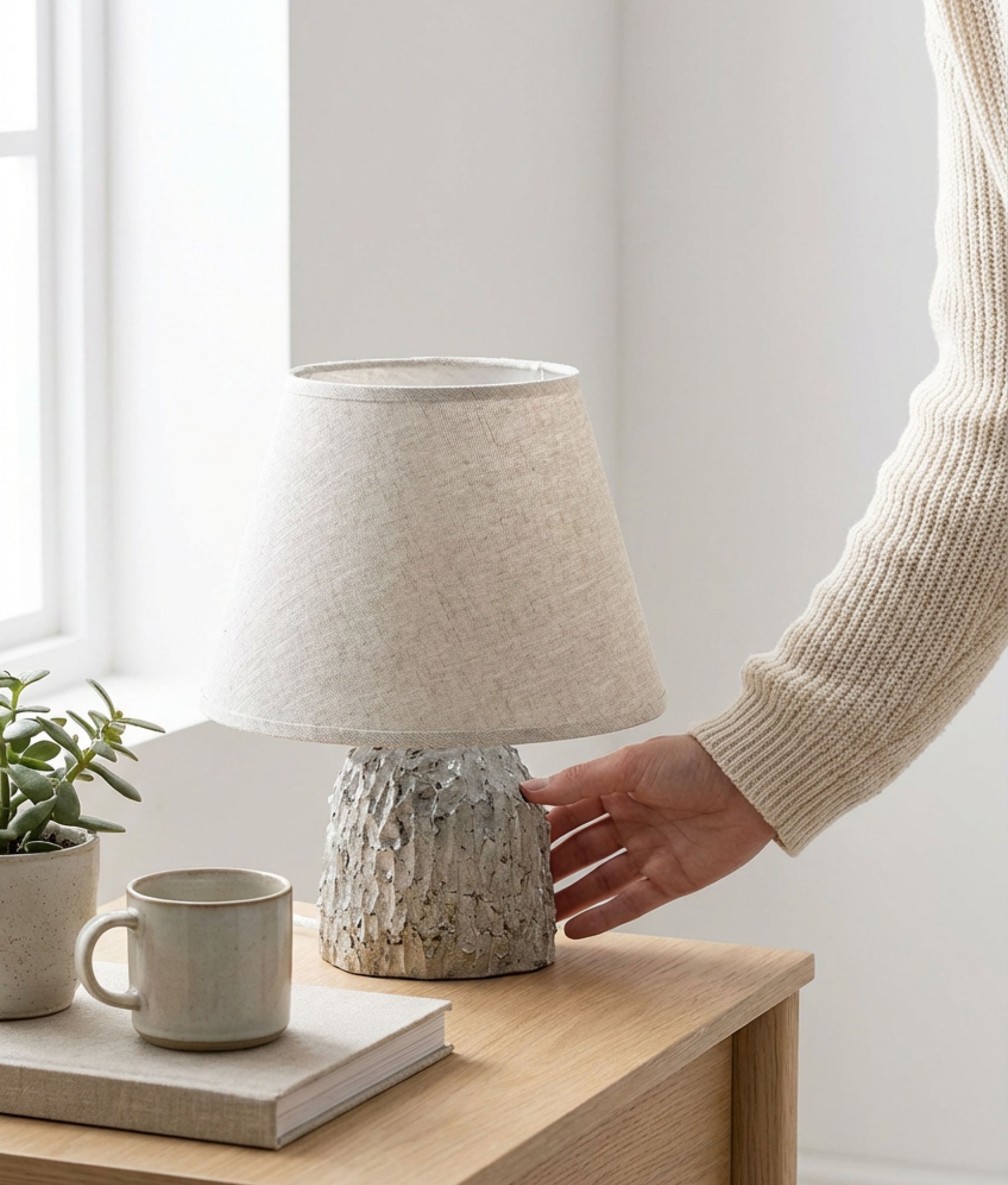 White Tronco Table Lamp
