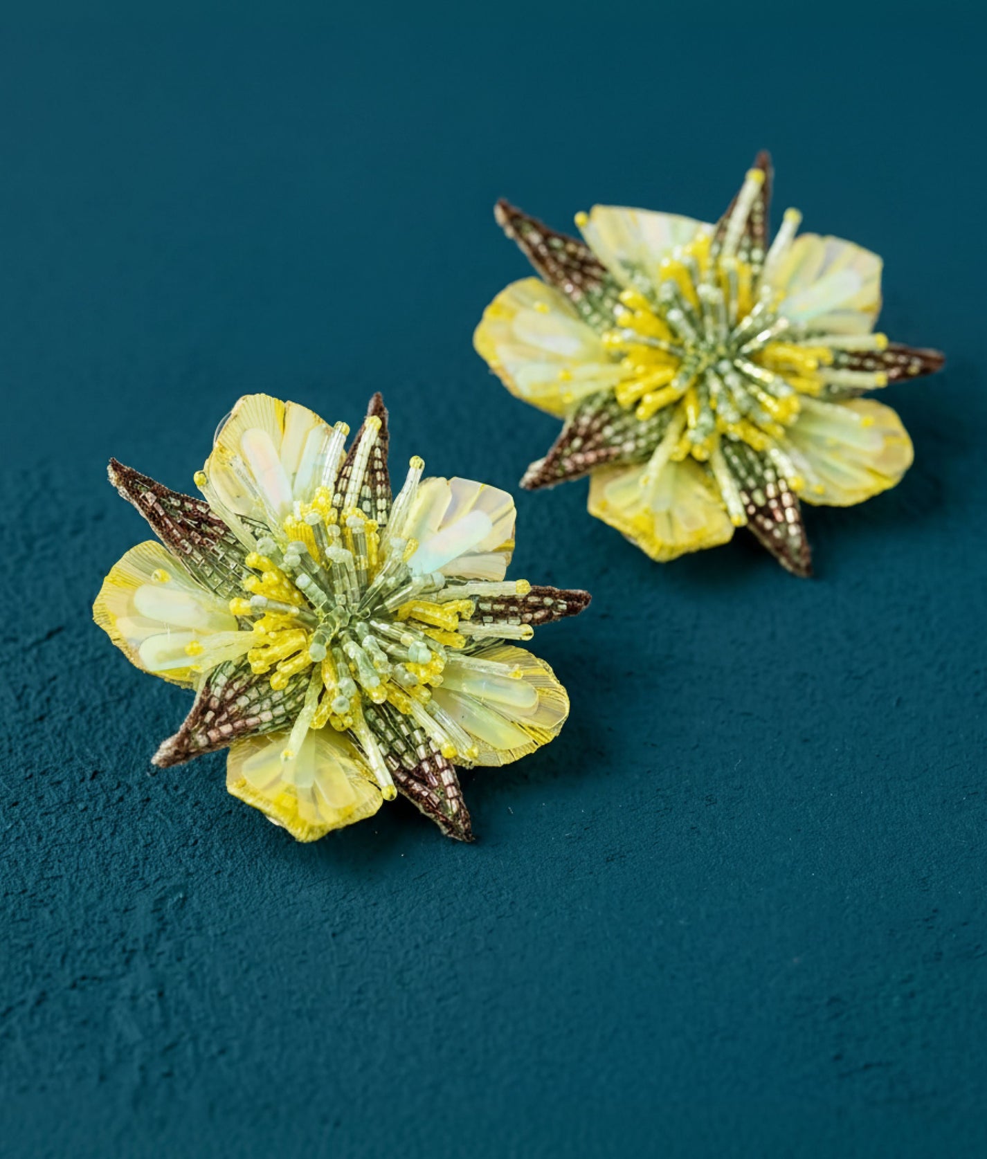 Wood Avens Earrings