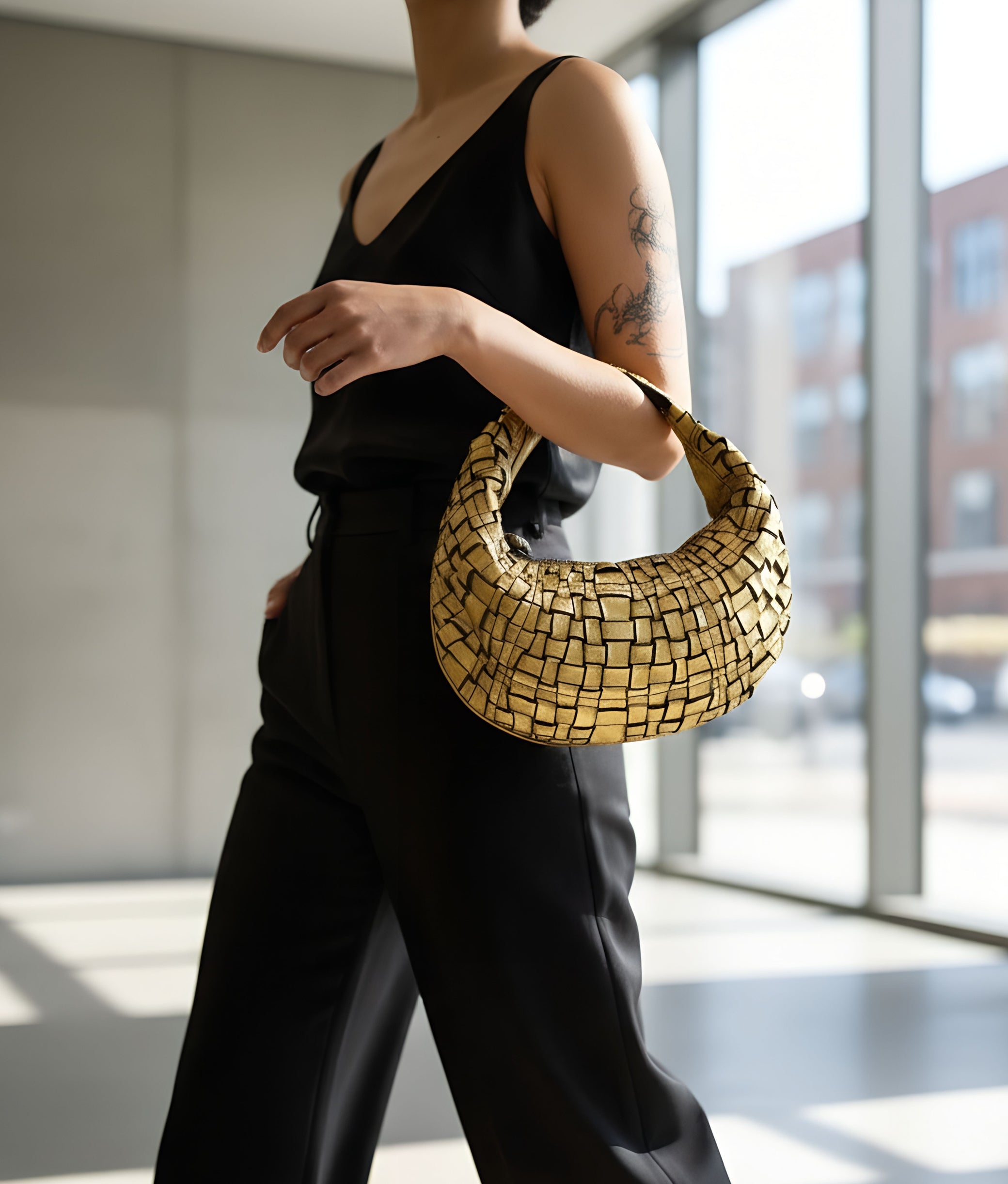 Shoulder Golden Woven Bag